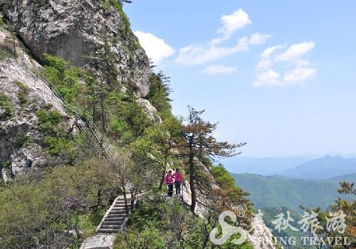 君山游玩攻略,栾川老君山游玩攻略