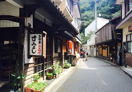 学、黑川温泉街+汤布院散策、鸟栖奥特莱斯+