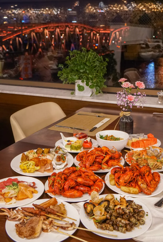 376/2位--上海大厦酒店小龙虾主题自助晚餐【预订火爆,部分时间冤订