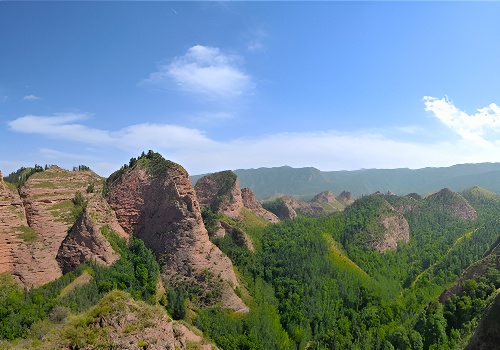 無任何額外增加自費景點; ★ 行程所含門票: 坎布拉景區門票,陸路交通