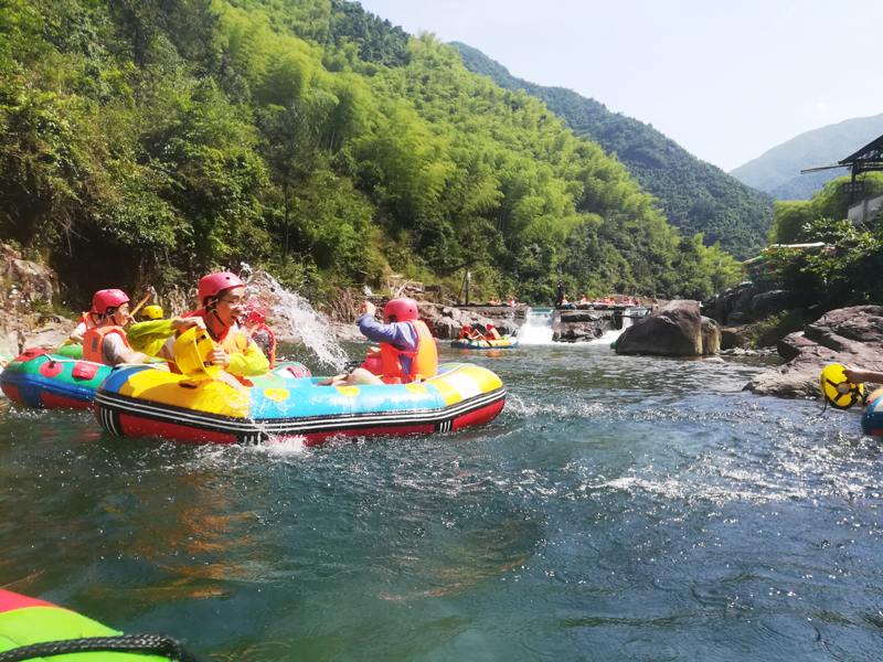 【自駕主題遊】安吉溼身趴2日1晚自由行(住安吉大年初一風景度假村